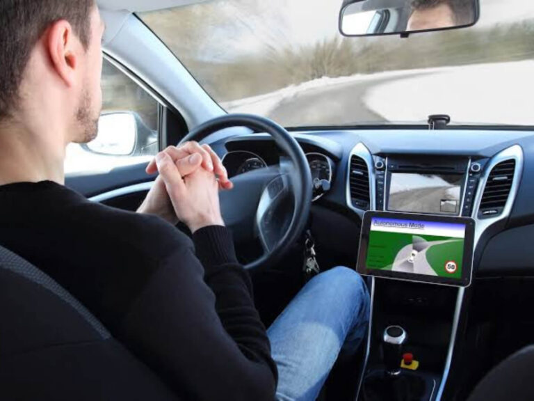 Fahrerassistenzsysteme: Mehr Sicherheit und Komfort im modernen Straßenverkehr fahrerassistenzsysteme